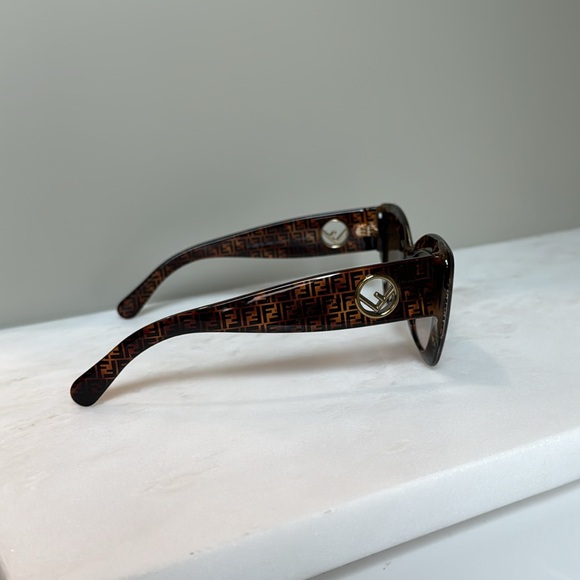 Fendi Monogram Sunglasses main image 8